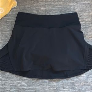 Black Lululemon Tennis Skirt
